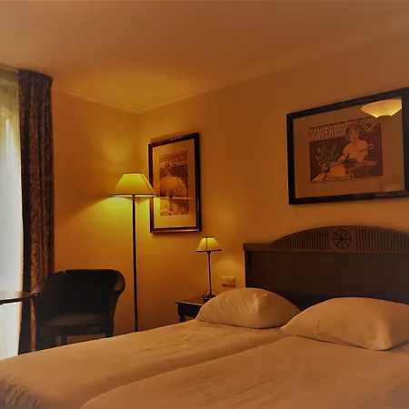 Hotel Courage Waalkade-2